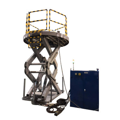 6000kg 容量 ヨーロッパ標準 CE EN1570-1 ハンドレール付き液圧シザーのリフティングプラットフォーム